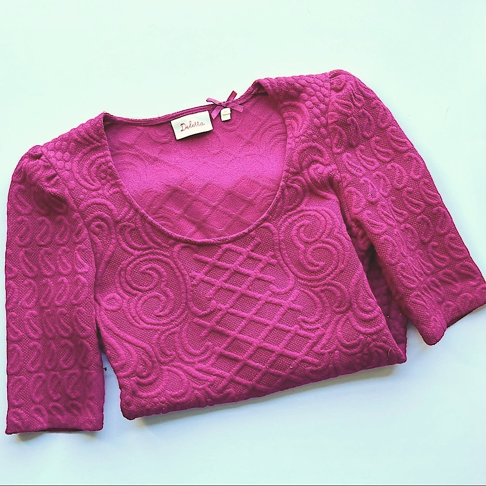 Deletta Pink Fitted and Textured Blouse